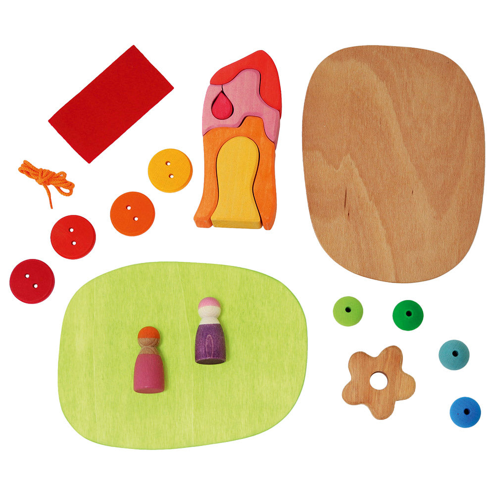 grimm-s-small-world-play-down-by-the-meadow-1