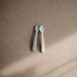 Mushie Silicone Baby Spoon Blue/Shifting Sand - Laadlee