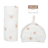 Lulujo Bamboo Hat and Swaddle Blanket - Daisies