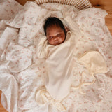 Mushie Swaddle - Pink Flowers - Laadlee
