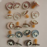 Frigg Daisy Latex Baby Pacifier 6M-18M, 1Pack, Blush Night - Size 2 - Laadlee