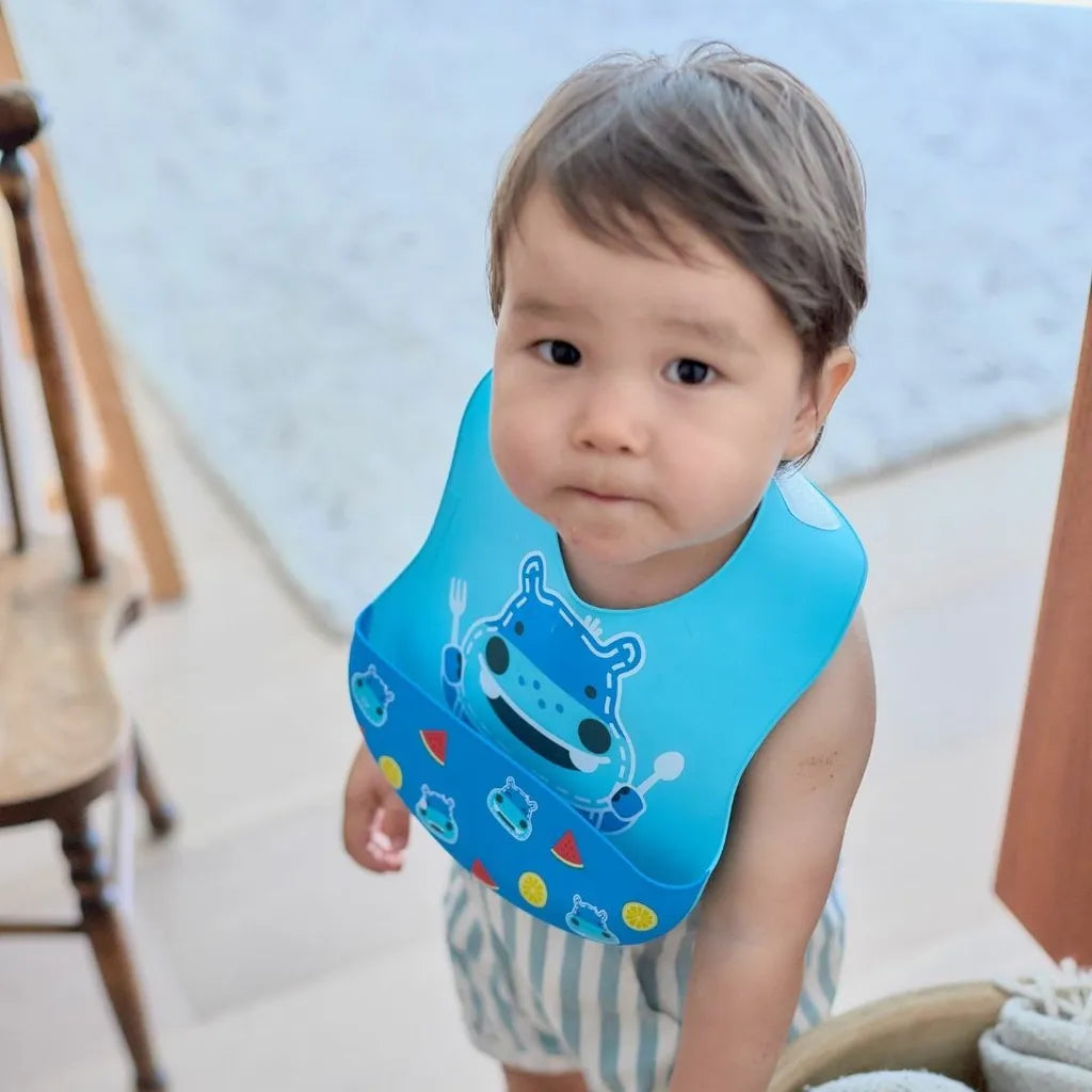 Marcus & Marcus - Wide Coverage Silicone Baby Bib - Lucas - Laadlee