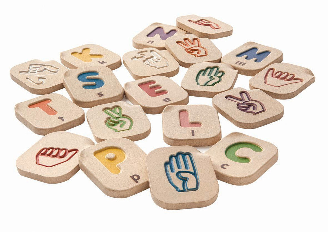 PlanToys Hand Sign Alphabet A-Z - Laadlee
