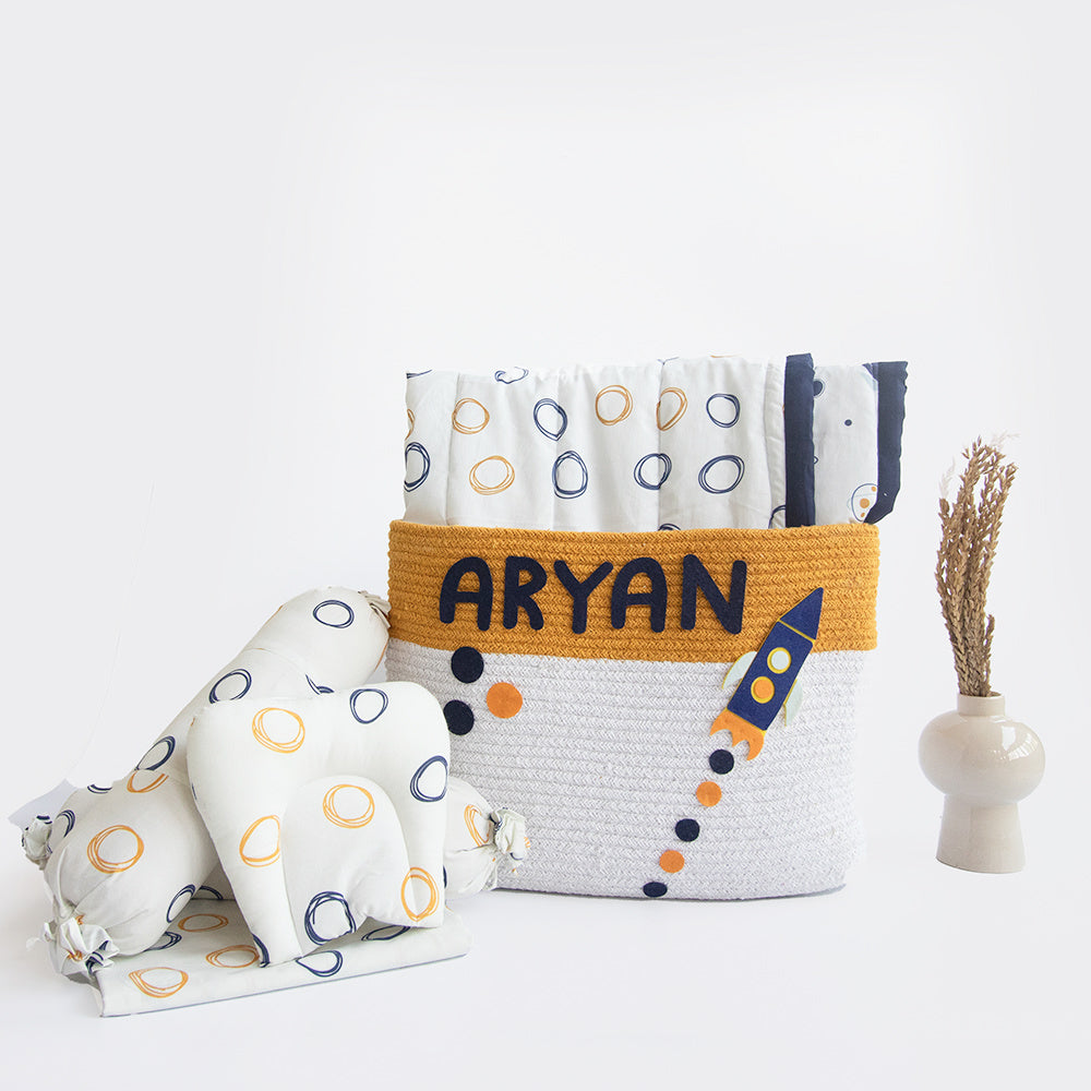 Yellow Doodle Organic Bedding Gift Basket - Doodle Circles - Laadlee