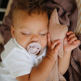 Frigg Daisy Latex Baby Pacifier 0-6M, 1Pack, Lavender Haze - Size 1 - Laadlee