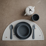 Mushie Dinner Plate Round Smoke - Laadlee