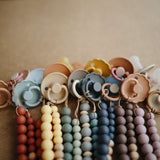 Mushie Pacifier Clips Halo Clementine - Laadlee