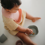 Mushie Silicone Bib Powder Pink Confetti - Laadlee