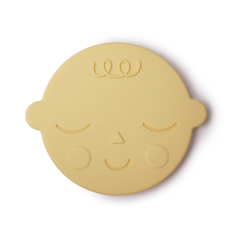 Mushie Teether Face Banana Cream - Laadlee