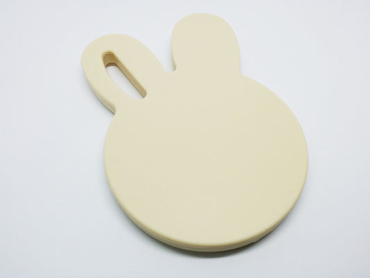 One.Chew.Three Bunny & Bear Silicone Teething Disc - Bunny Cream - Laadlee