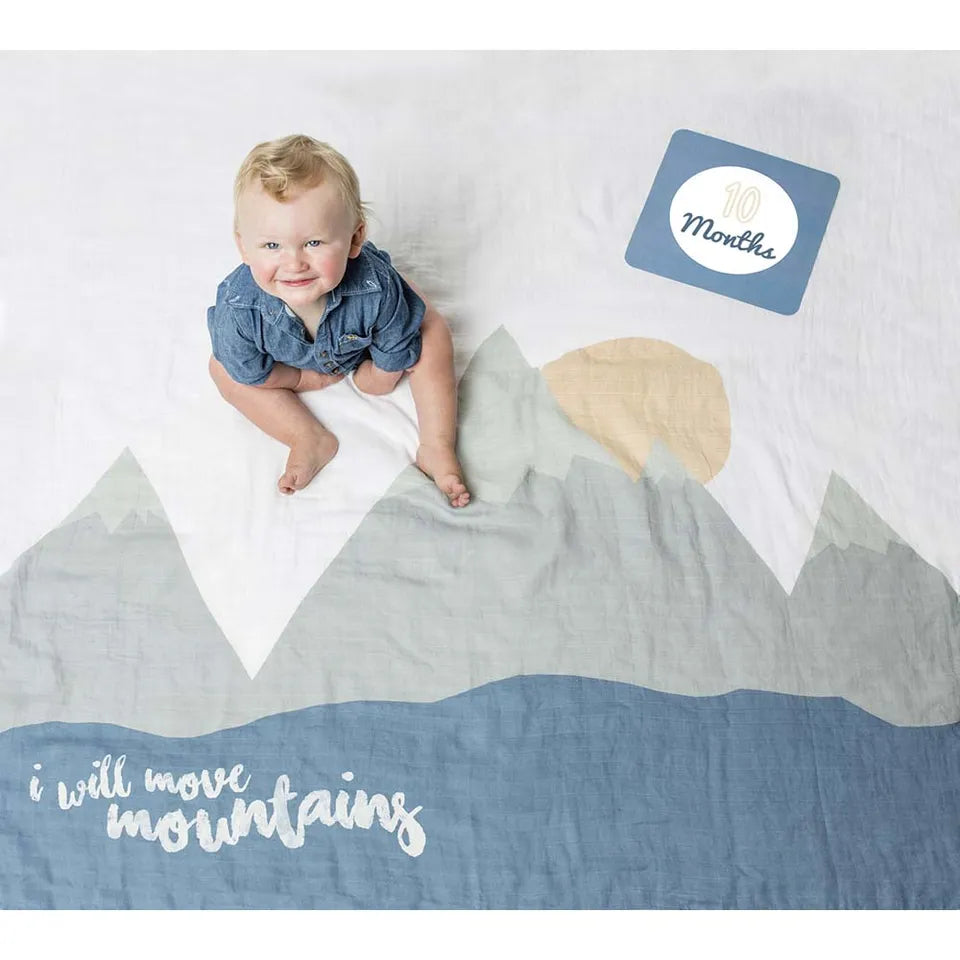 Lulujo Baby's First Year™ Blanket & Cards Set - I Move Mountains - Laadlee