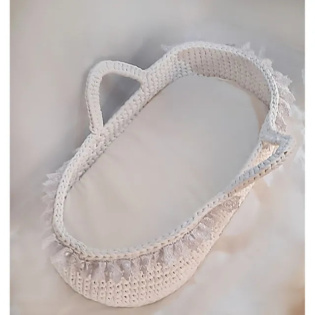 Pikkaboo Handmade Crochet Moses Basket Carrycot - White - Laadlee