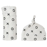 Lulujo Hello World Set (Bamboo Hat + Swaddle blanket) - XO - Laadlee
