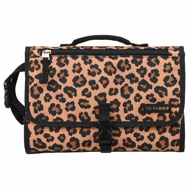 Skip Hop Pronto Changing Station - Classic Leopard - Laadlee