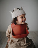 Mushie Silicone Bib Raw Sienna - Laadlee