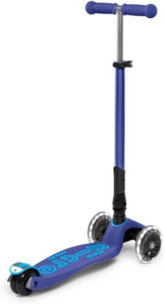 Maxi Micro Deluxe Foldable LED Scooter - Navy - Laadlee