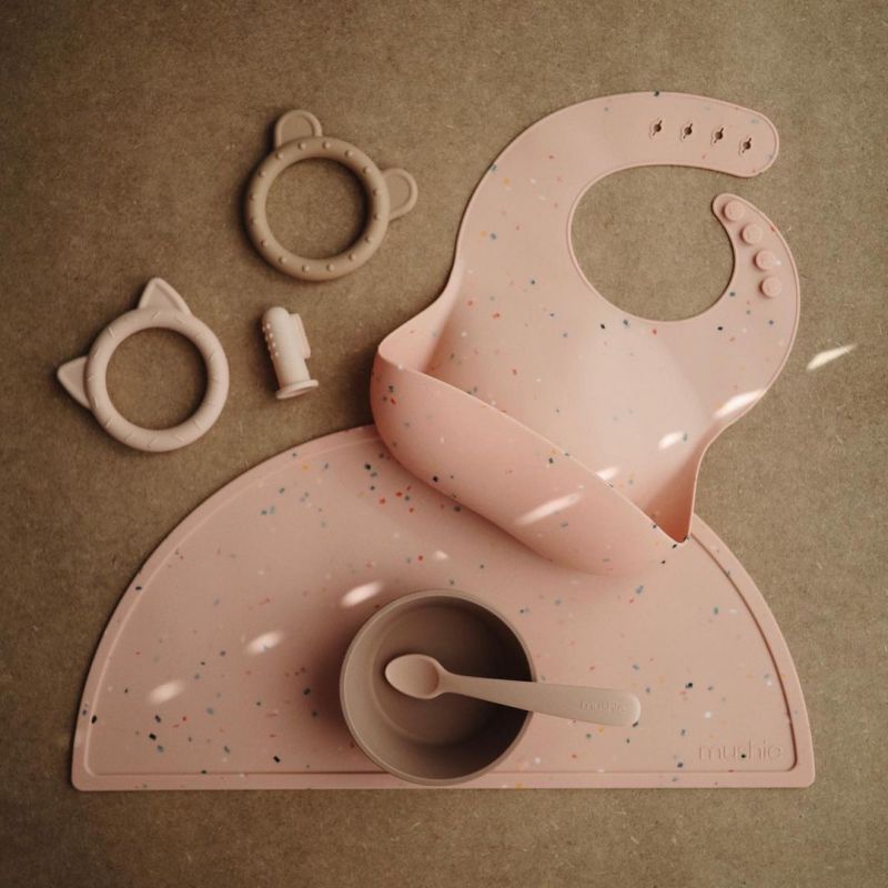 Mushie Silicone Mat Powder Pink Confetti - Laadlee