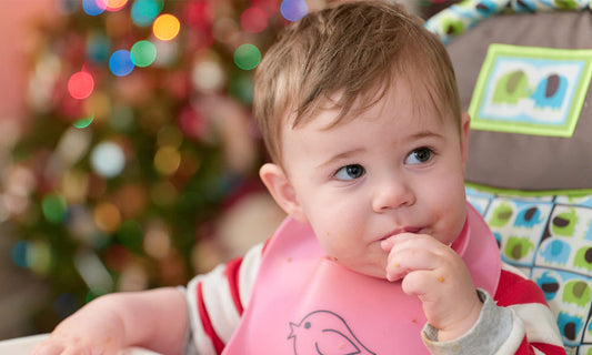 How Baby Bibs Keep Your Little One Clean and Comfortable