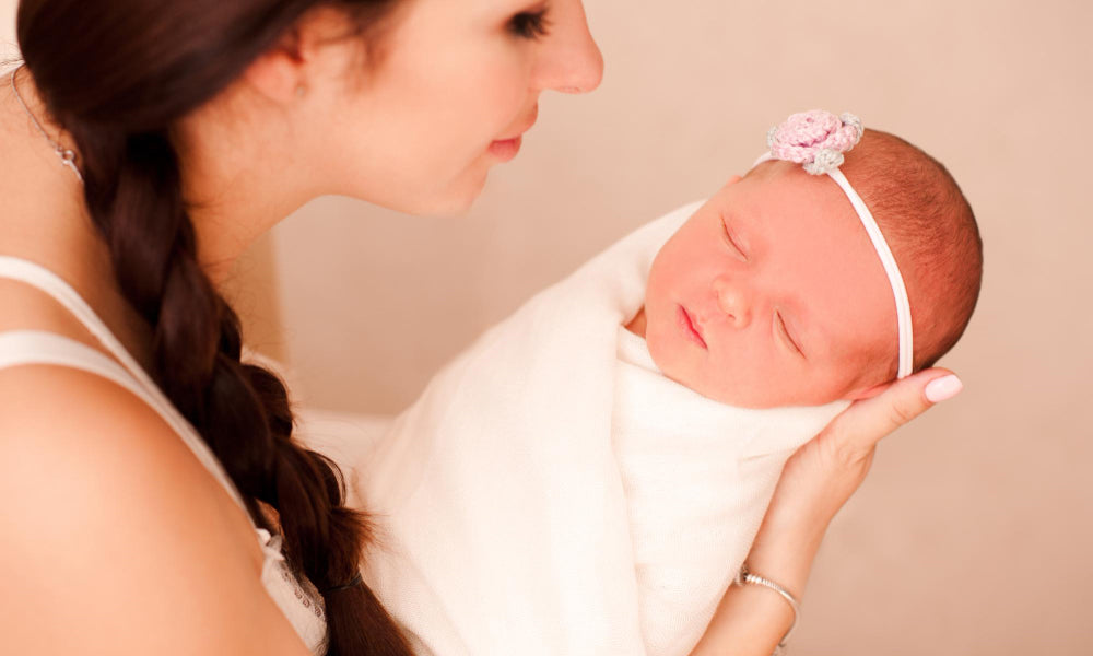 Should You Swaddle Your Baby at Night?