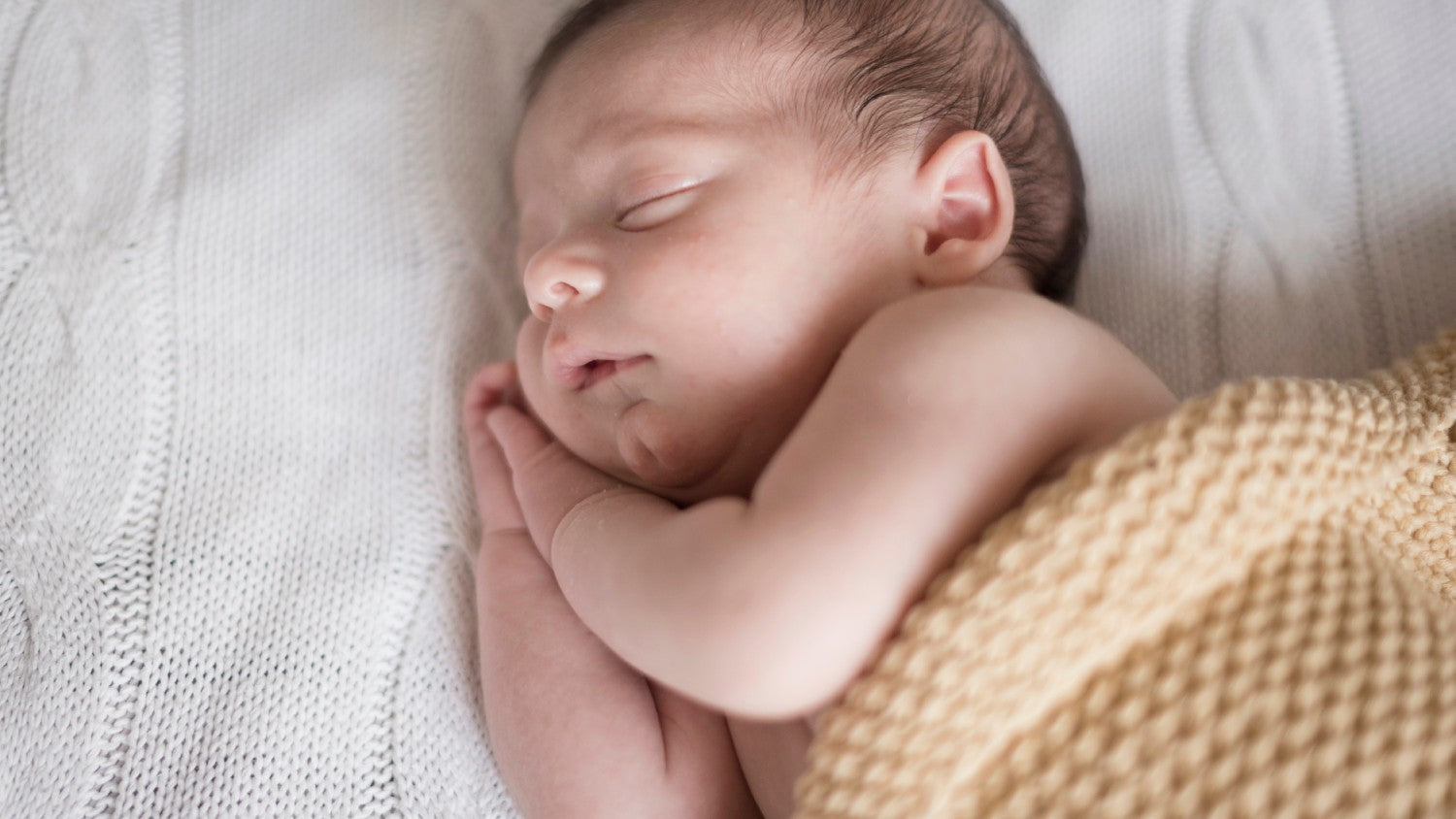 What are Some Development and Care Milestones for Your 2-Week-Old Baby ...