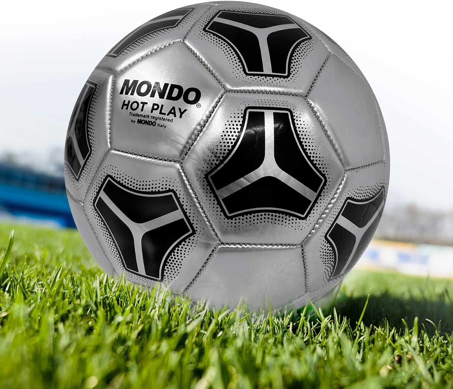 mondo-soccer-ball-hot-play-high-grip-pattern-23cm-7