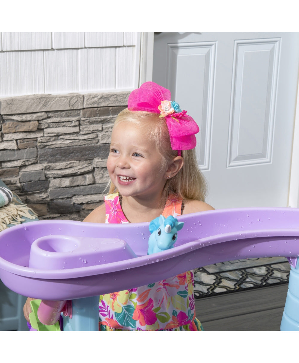 Step2 Rain Showers & Unicorn Water Table - Laadlee