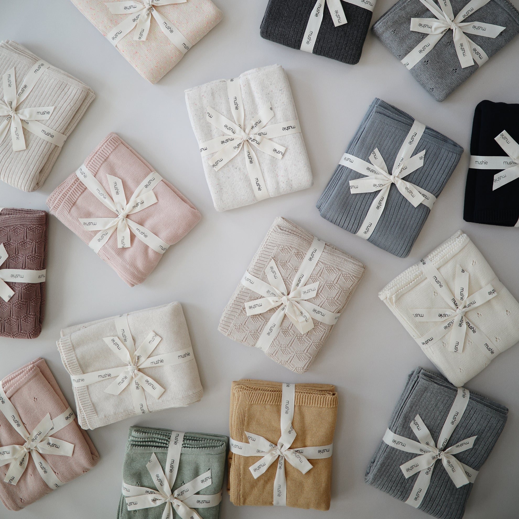 Mushie Knitted Baby Blanket Ribbed Dark Gray Melange - Laadlee