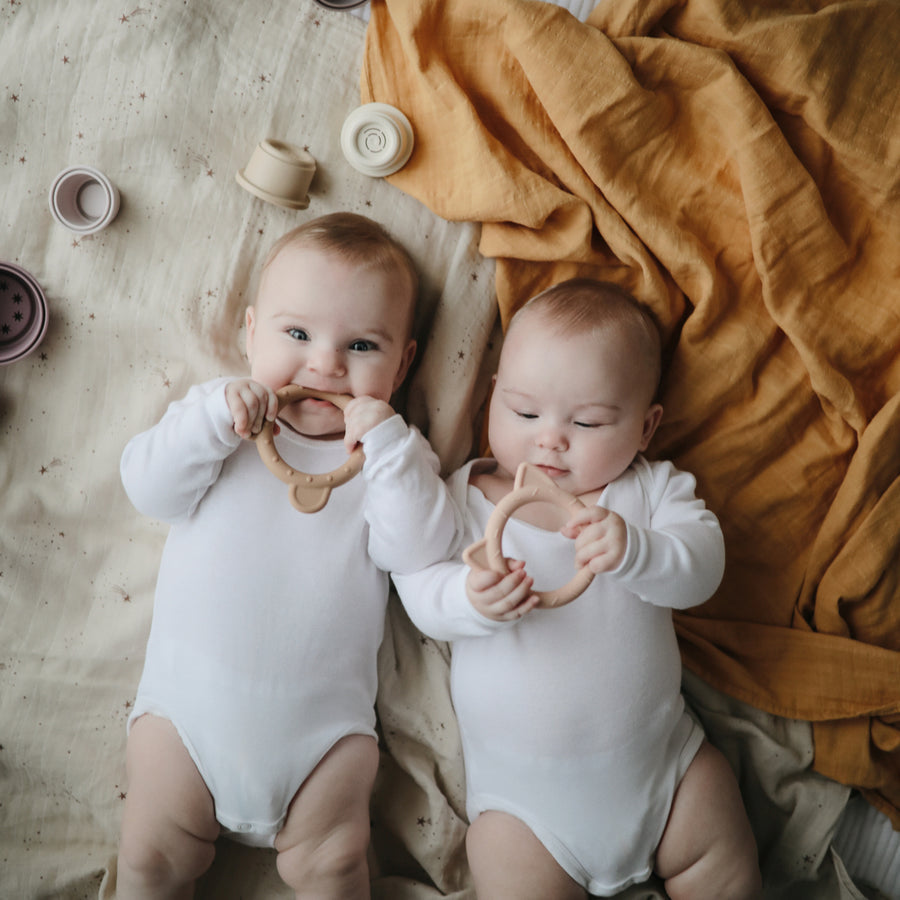 Mushie Swaddle Fall Yellow - Laadlee