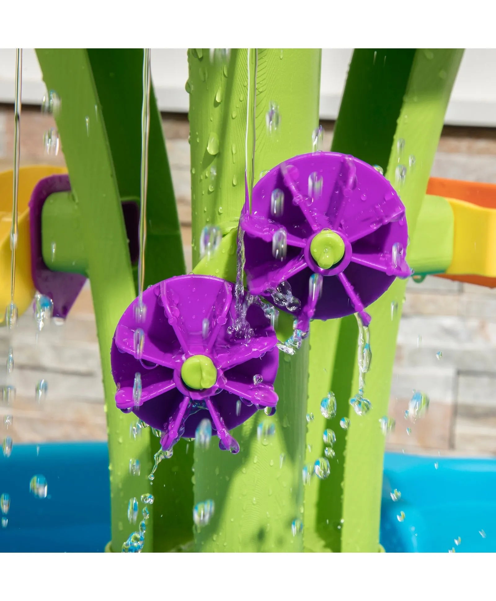 Step2 Summer Showers Splash Tower Water Table - Laadlee