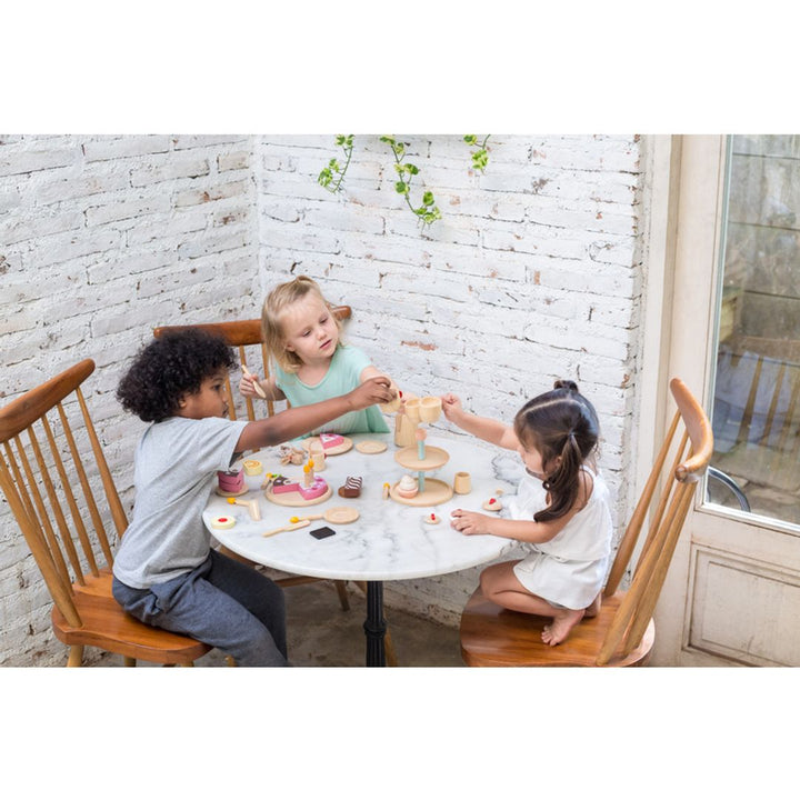 plantoys-classic-tea-set-4