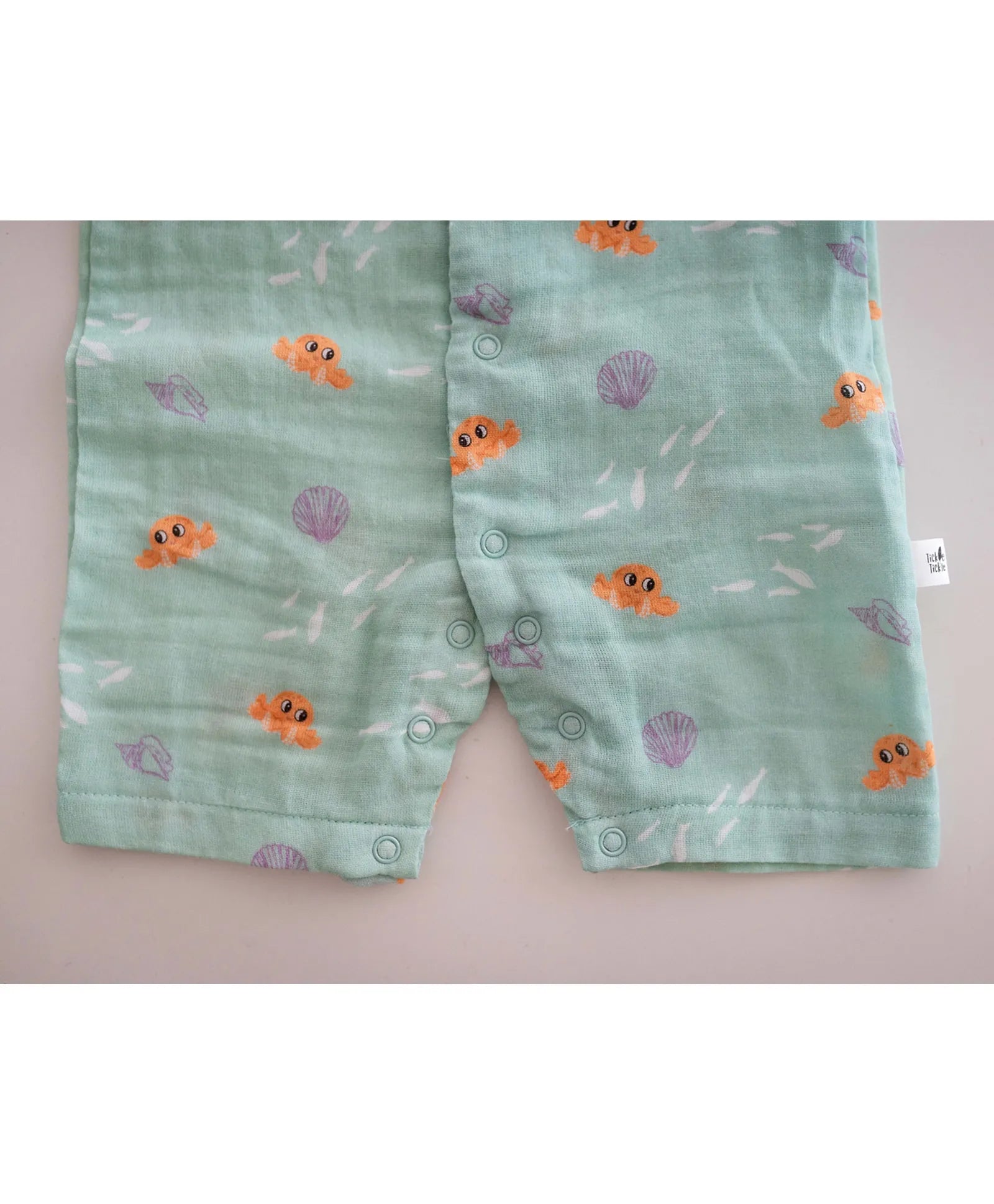 Tickle Tickle Organic Muslin Romper - Lil Octy - Laadlee