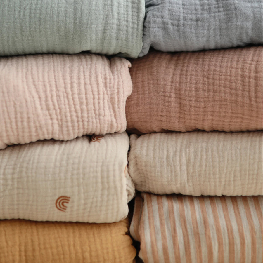 Mushie Crib Sheet Medium Tradewinds - Laadlee