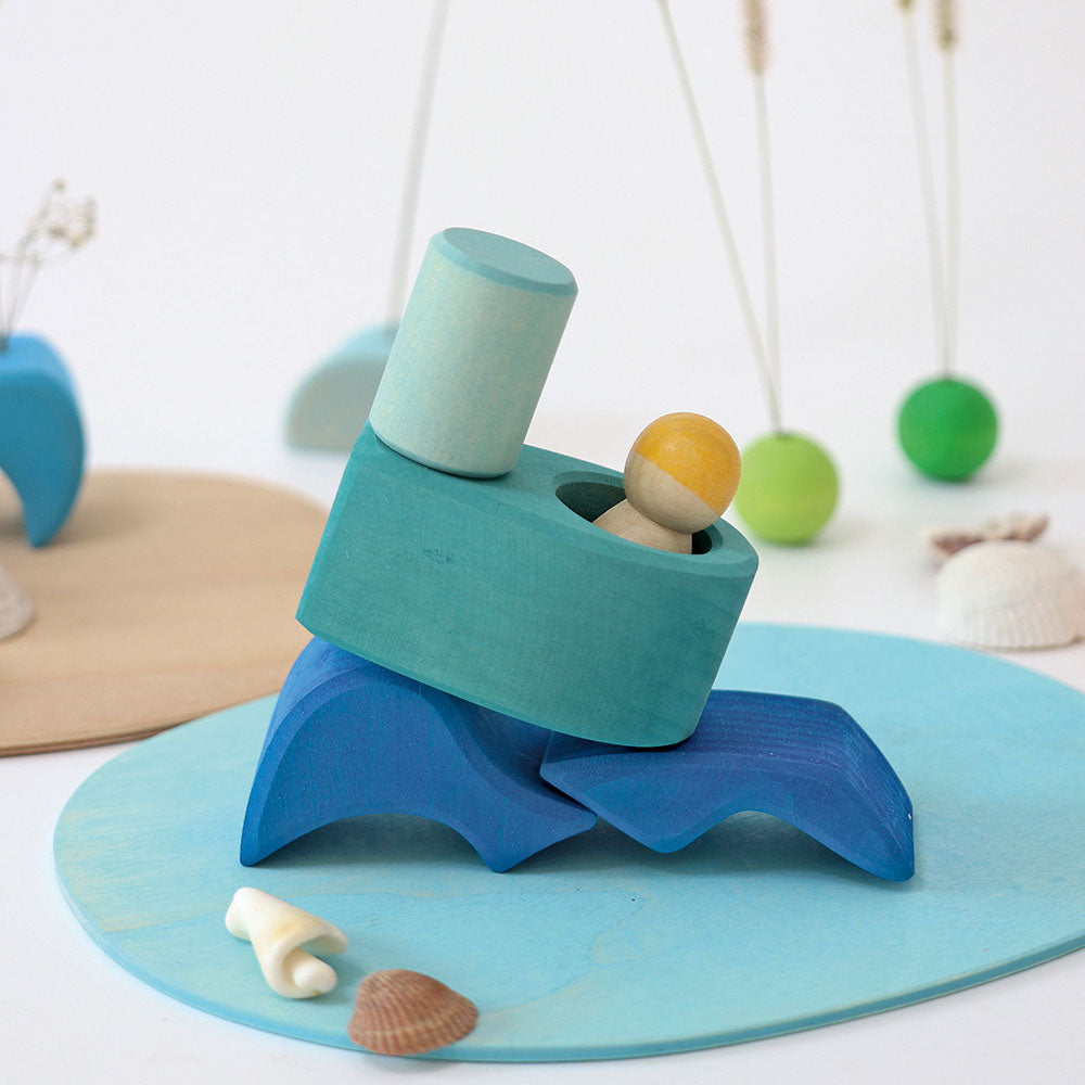 grimm-s-small-world-play-in-the-water-14