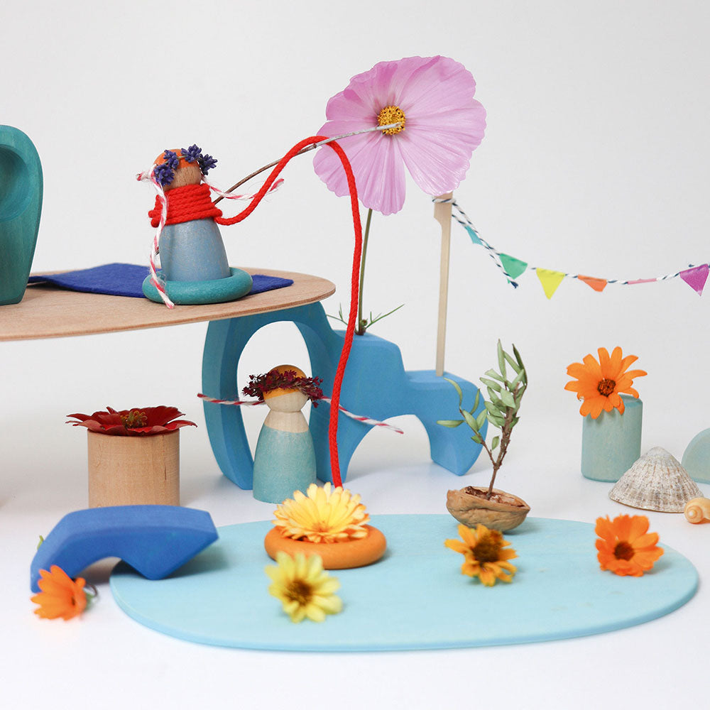 grimm-s-small-world-play-in-the-water-20