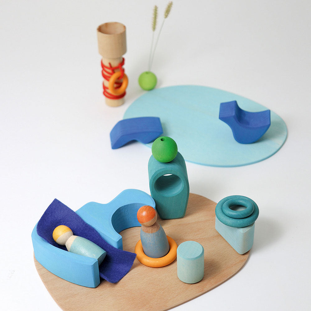 grimm-s-small-world-play-in-the-water-23