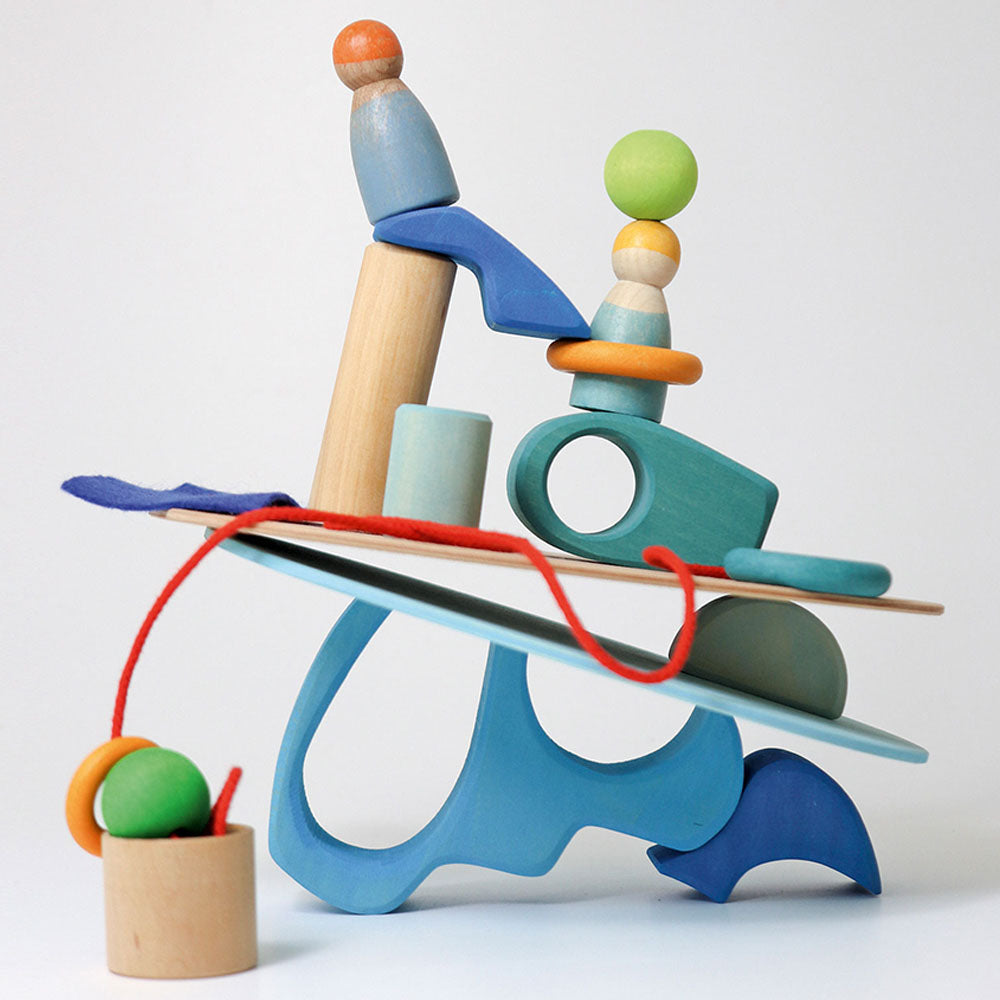 grimm-s-small-world-play-in-the-water-24