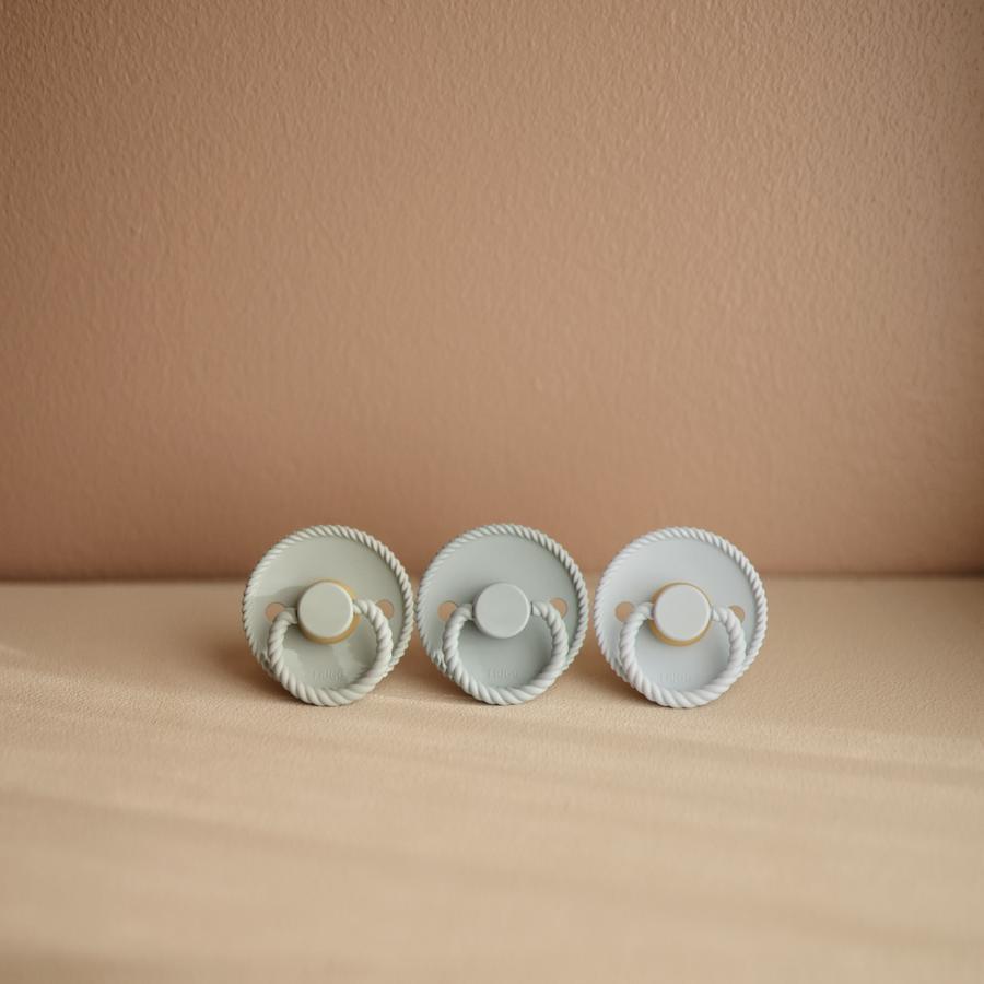 Frigg Rope Latex Baby Pacifier 0-6M, 1Pack, Silver Gray - Size 1 - Laadlee