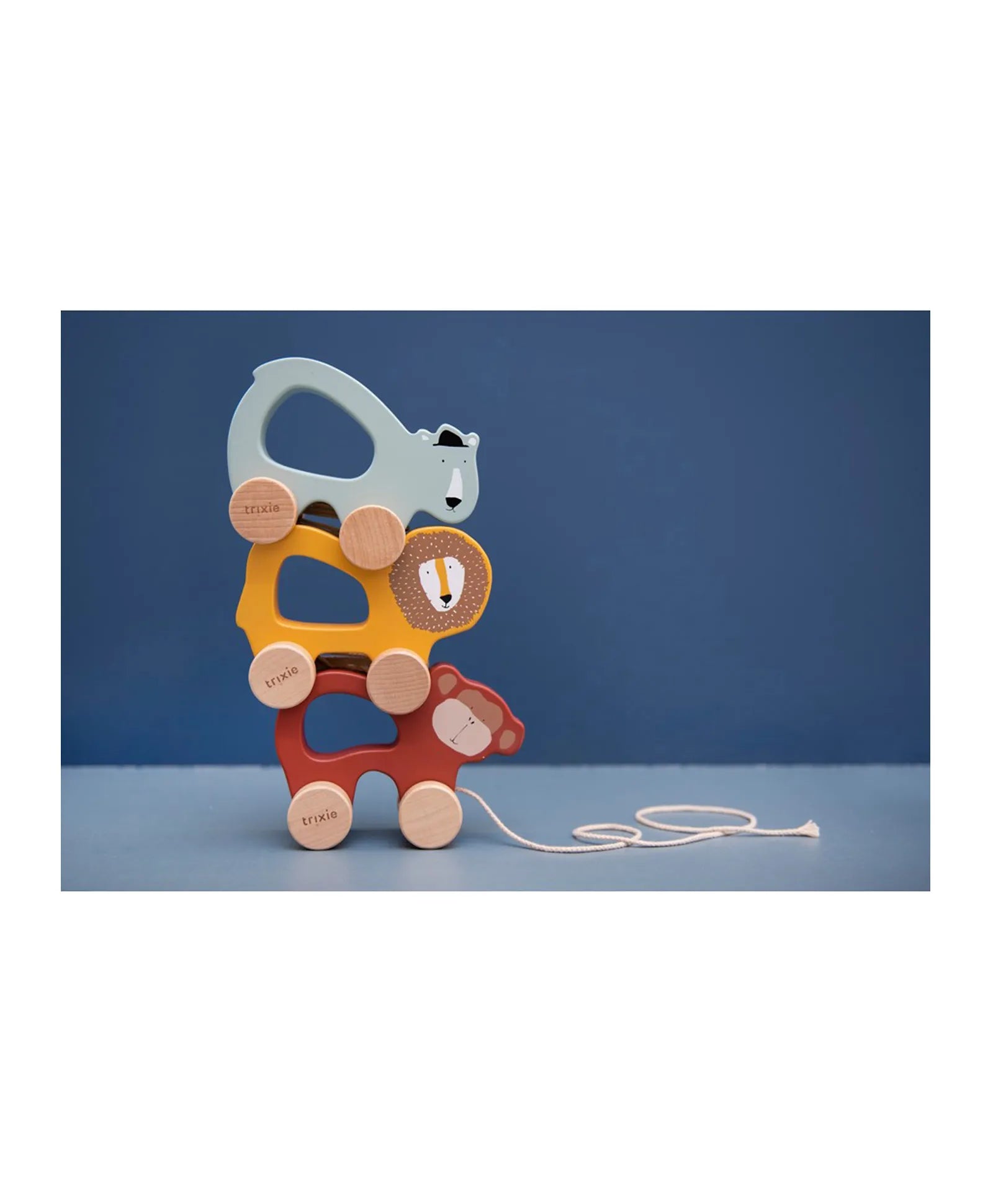 Trixie Wooden Pull Along Toy - Mr. Polar Bear - Laadlee