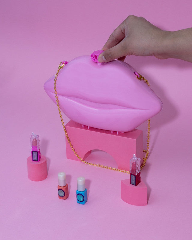 Shush! Lip Shape Makeup Handbag - Laadlee