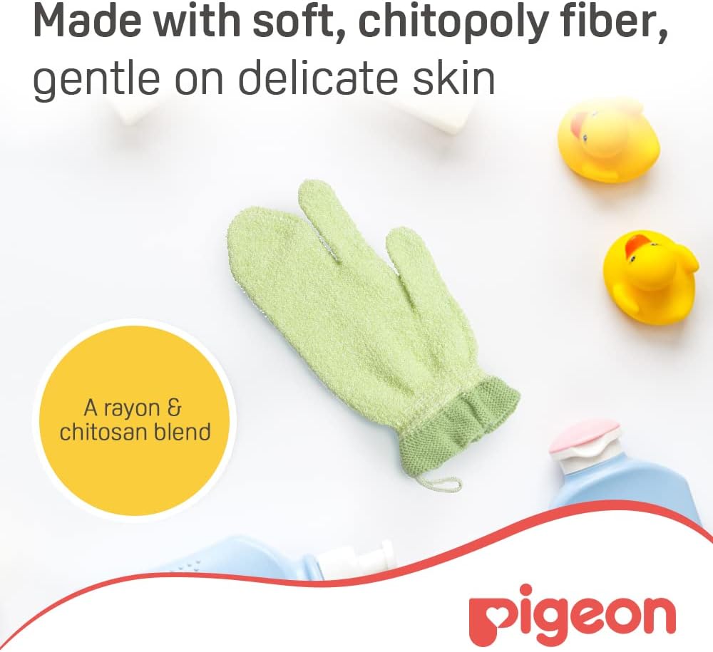 Pigeon Baby Bath Mitten