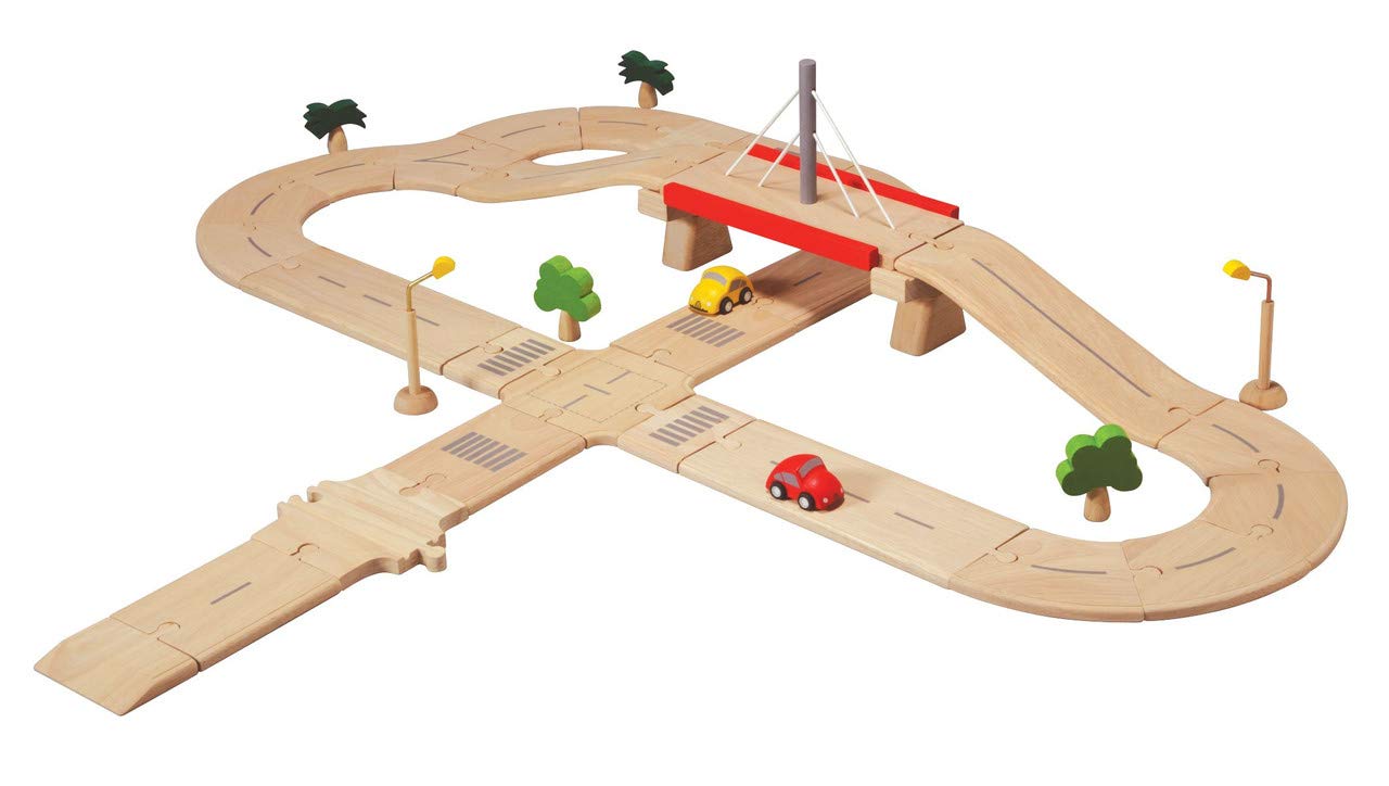 plantoys-road-system-deluxe-1