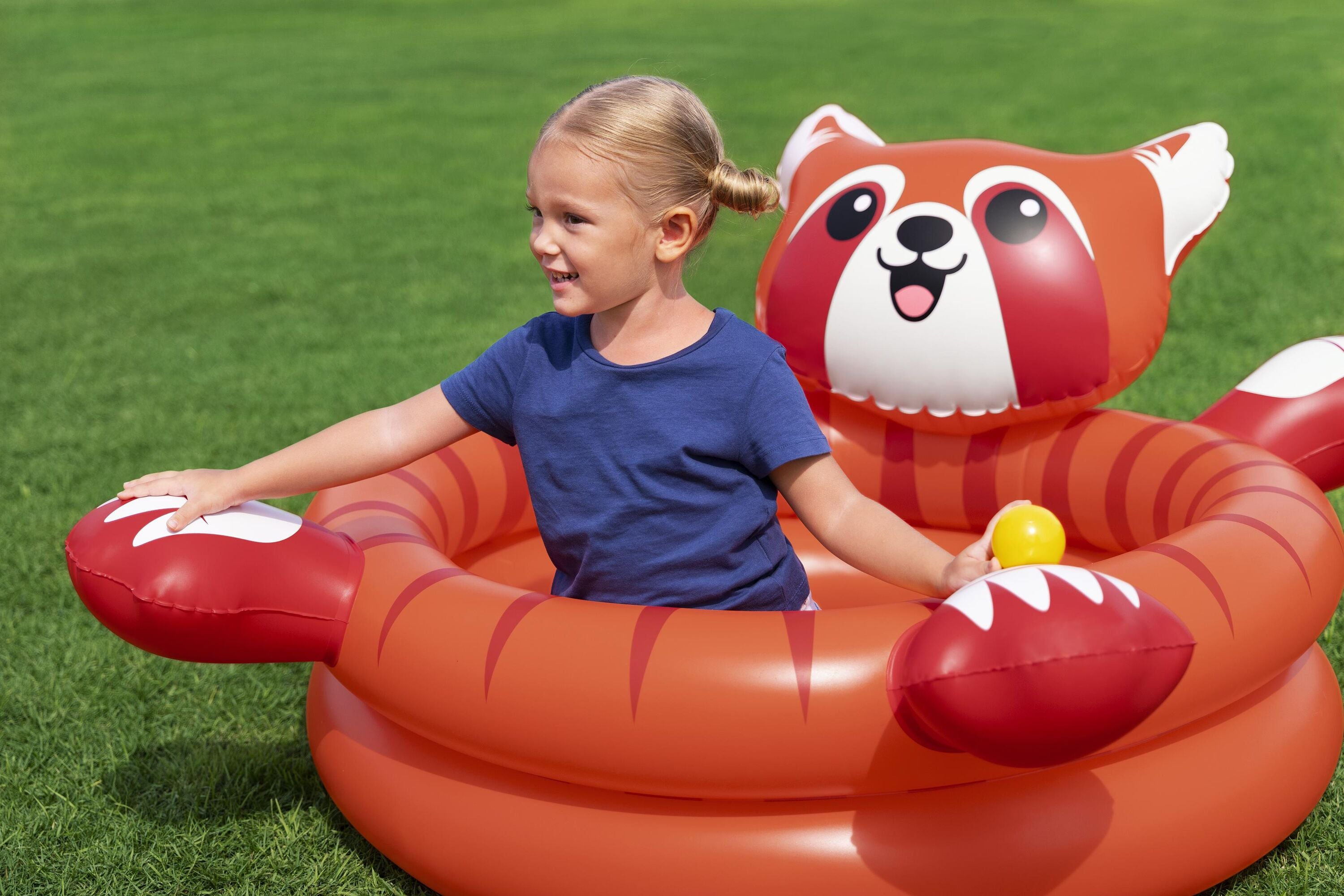 bestway-playful-red-panda-ballpit-107x94x58cm-6