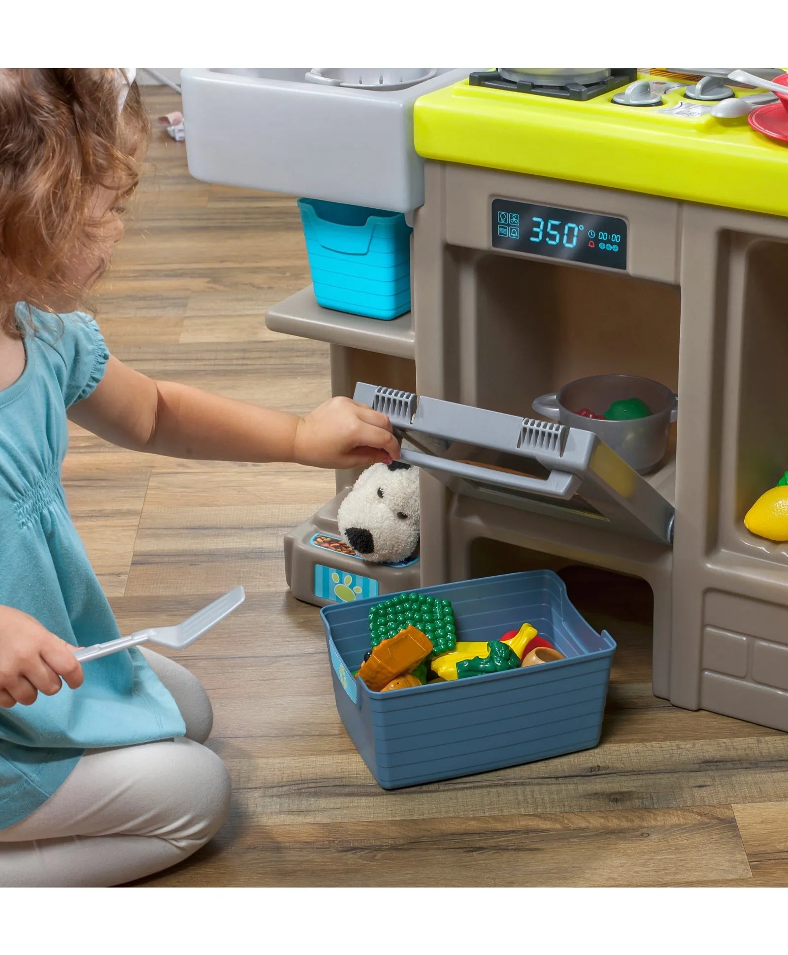 Step2 Contemporary Chef Kitchen - Laadlee