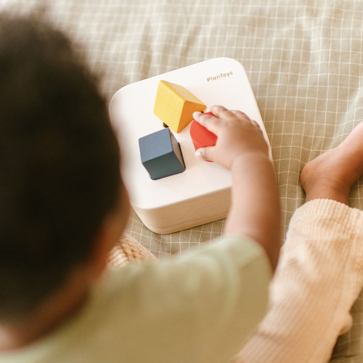 plantoys-shape-sort-it-out-bin-7