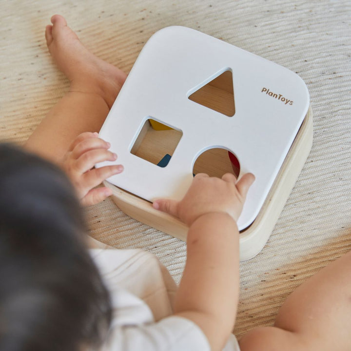plantoys-shape-sort-it-out-bin-4