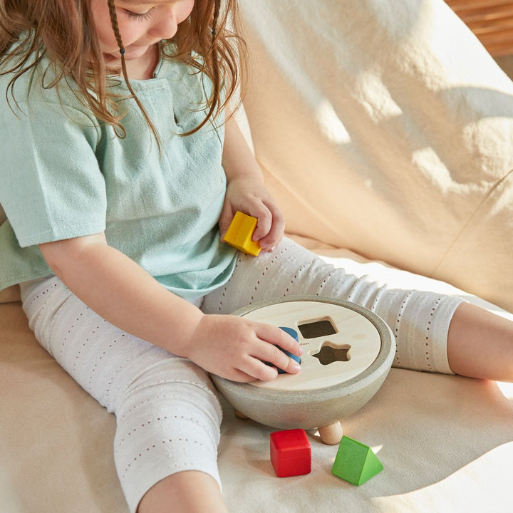 plantoys-shape-sorting-bowl-8