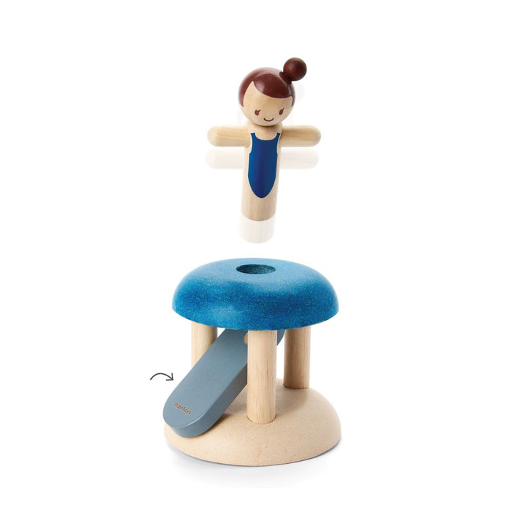 plantoys-jumping-gymnast-2