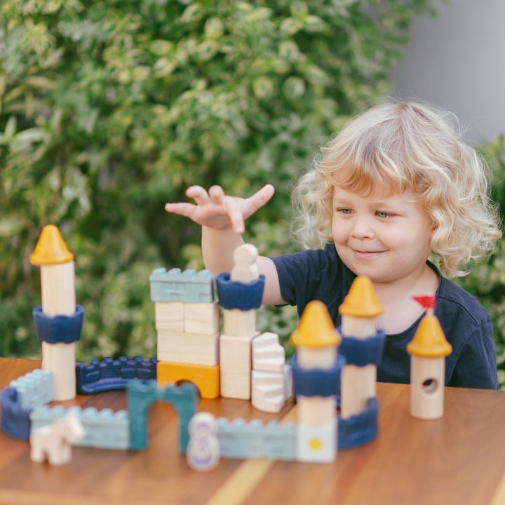 plantoys-castle-blocks-40-pieces-9