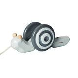 plantoys-pull-along-snail-1
