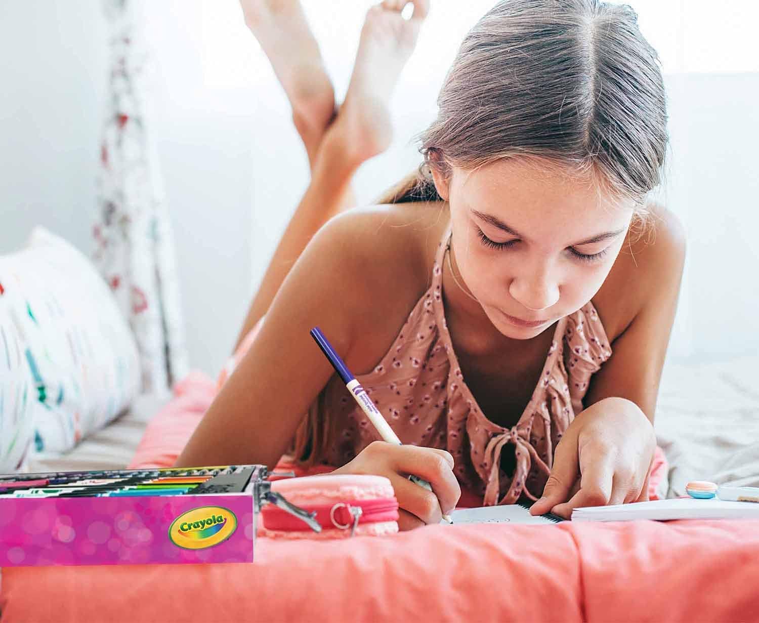 Crayola Inspirational Art Case Disney Princess - Pack of 115 - Laadlee